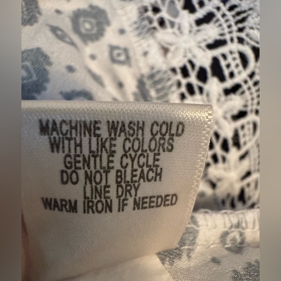 Self Esteem Black And White Sleeveless Top With Lace - Picture 7 of 9